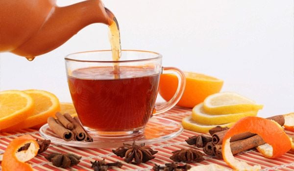 Không sử dụng trái cây và trà sau khi ăn hải sản