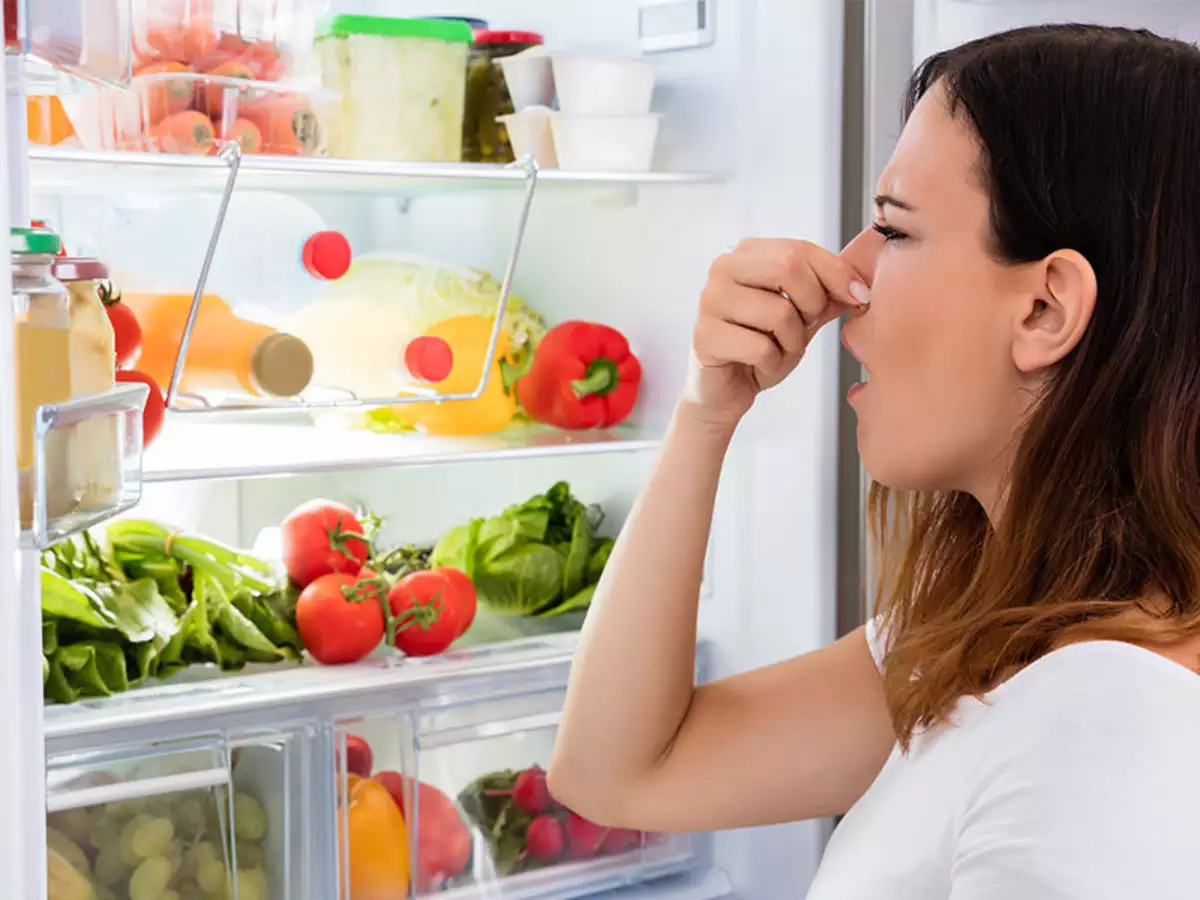 11 cách khử mùi tủ lạnh cực hiệu quả có thể bạn chưa biết